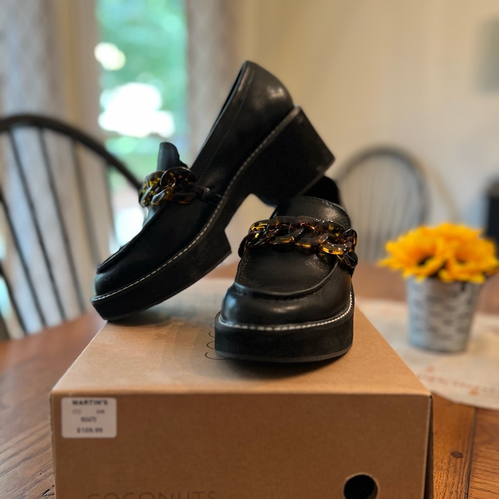 Coconuts by Matisse Black Platform Loafers with Tortoise Shell Chain